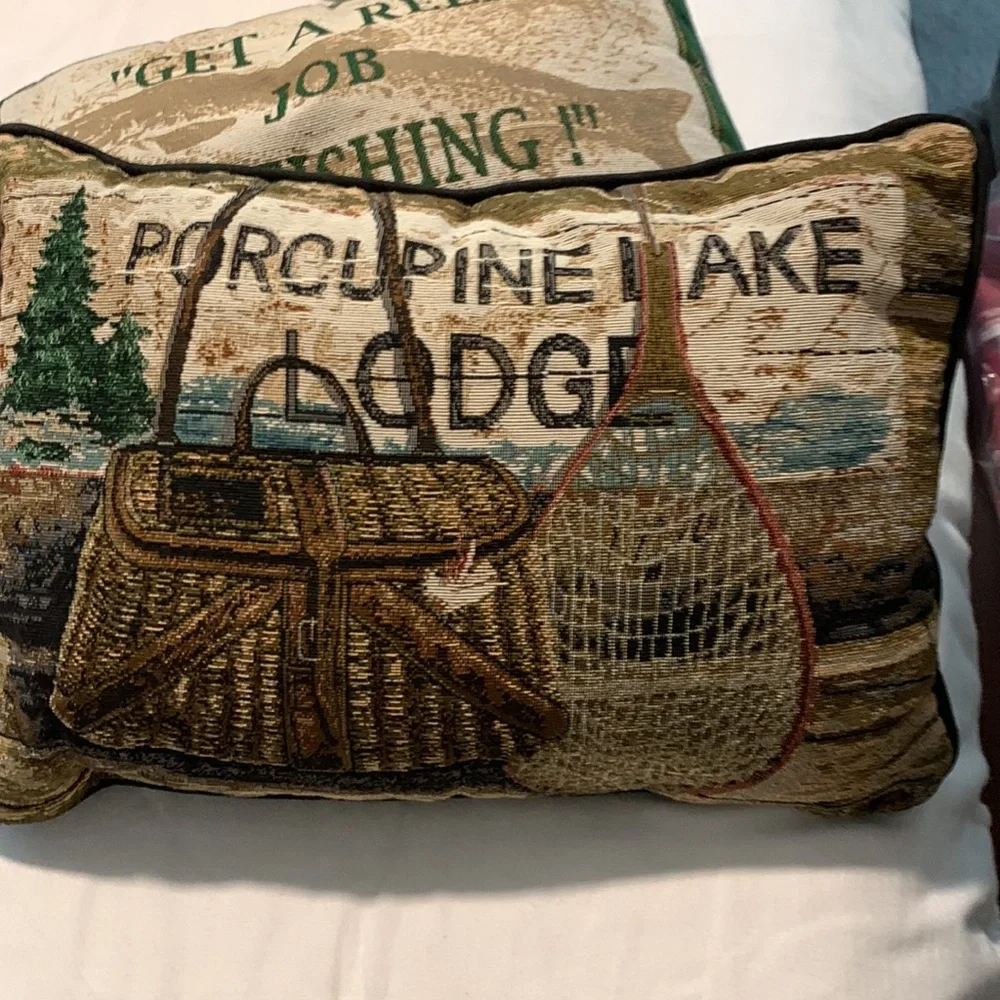 LA FRANCE Decorative Pillows